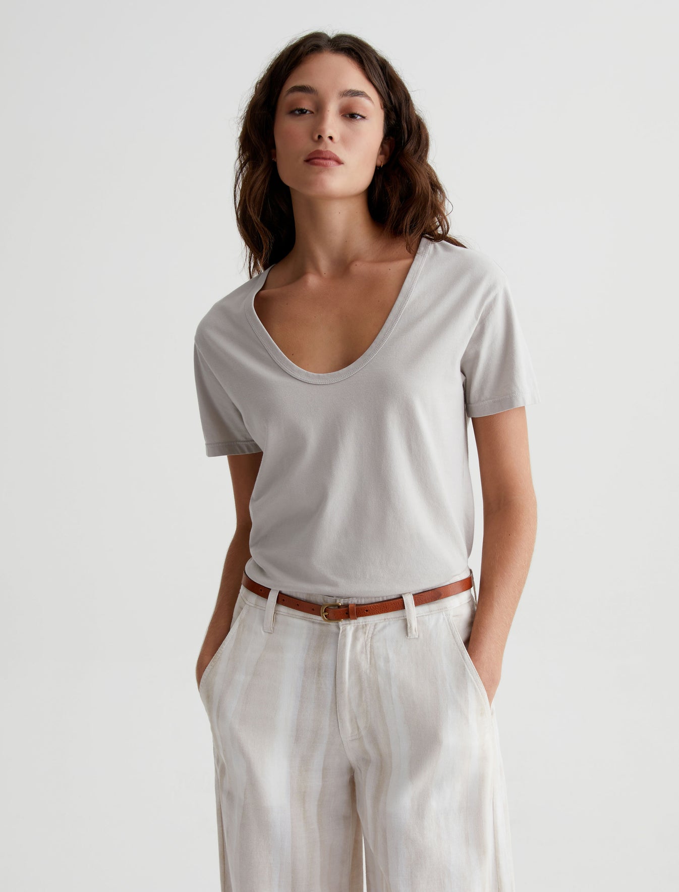 Aspen U|Relaxed U Neck T-Shirt